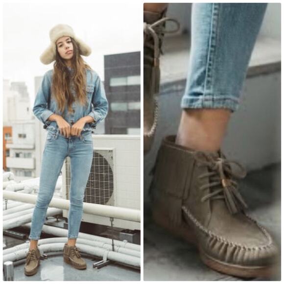 UGG W Caleb Mouse Fringe Nubuck Slip on Leather‎ Booties Moccasins Size 11 - Picture 1 of 7